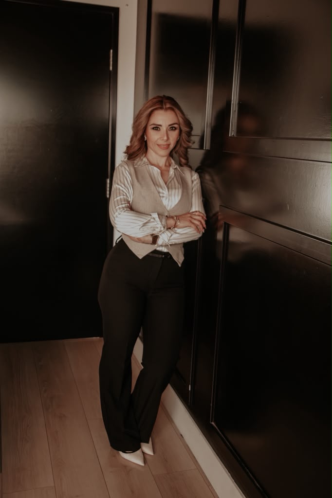 Portrait of Natalia Perez, Arizona notary public — 7